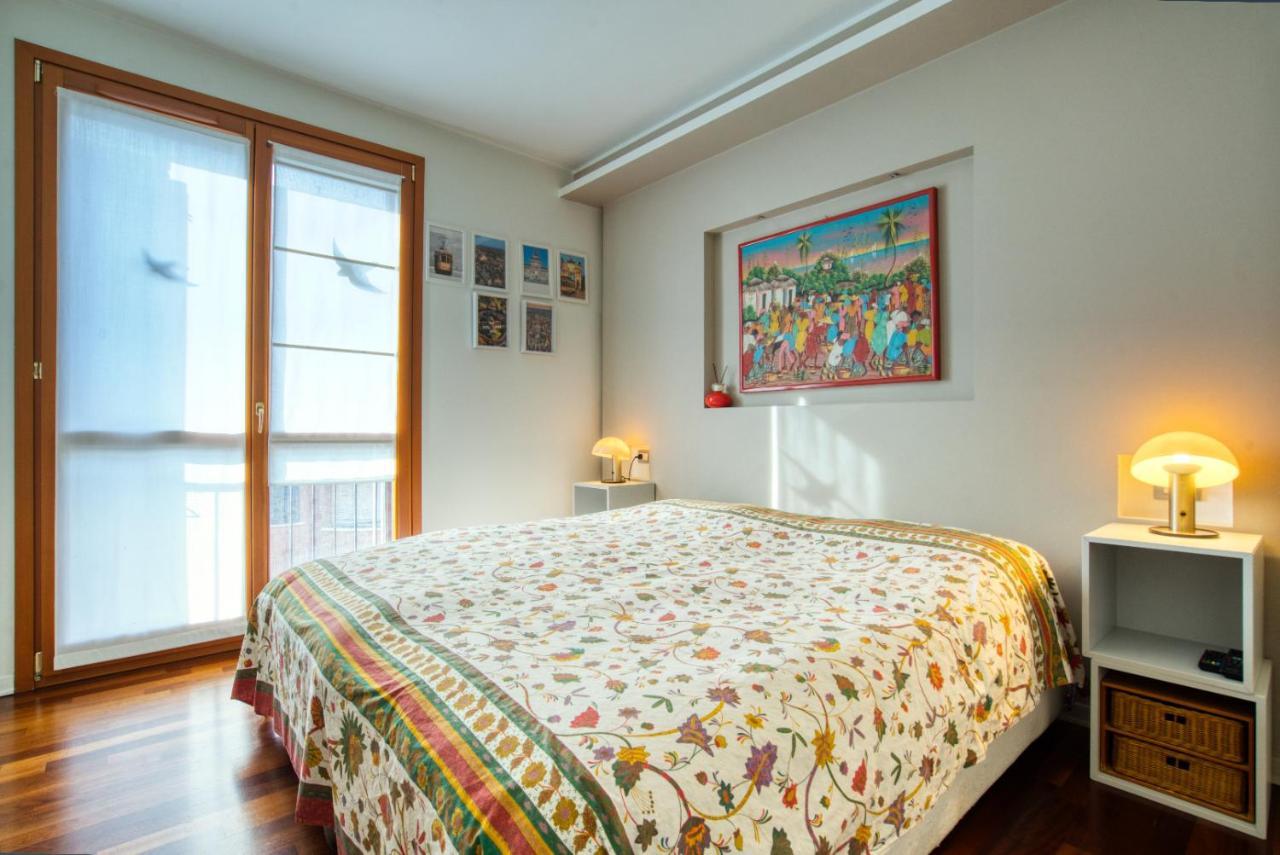 Caseospitali - Casa Di Bibi, Colorato Ed Elegante Bilocale Vicino Al Naviglio Martesana Per 4 Vimodrone Exterior foto